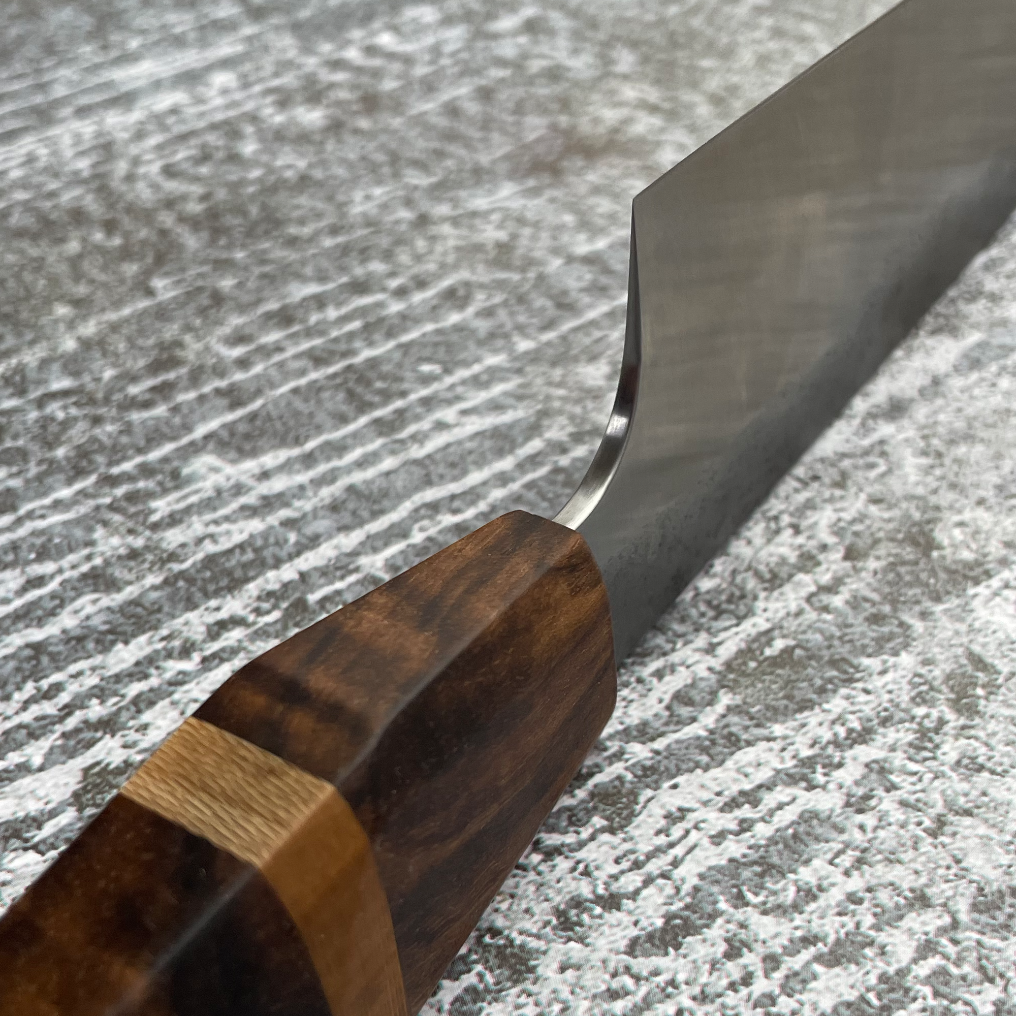 213mm Wander Gyuto