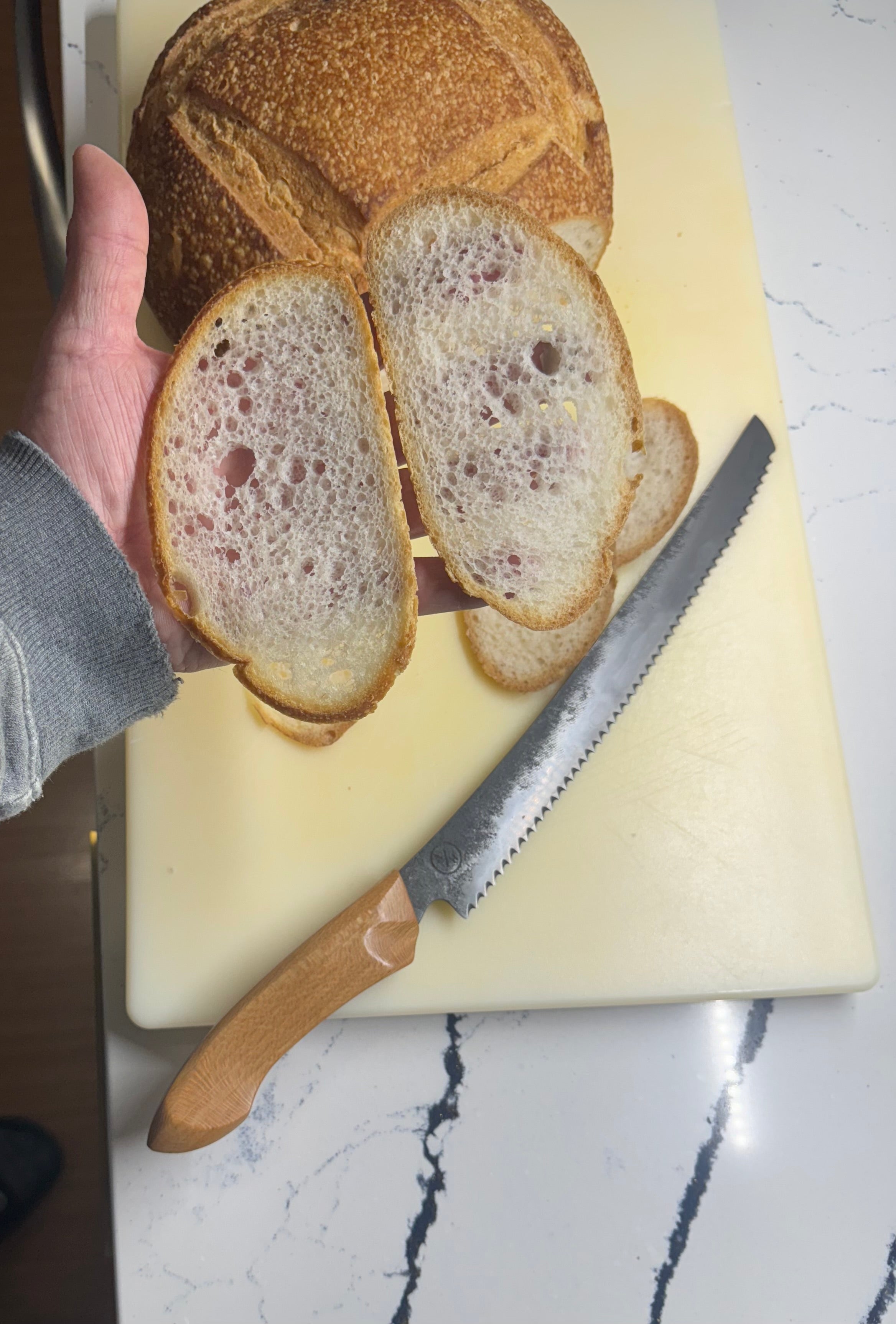 10" BREAD KNIFE