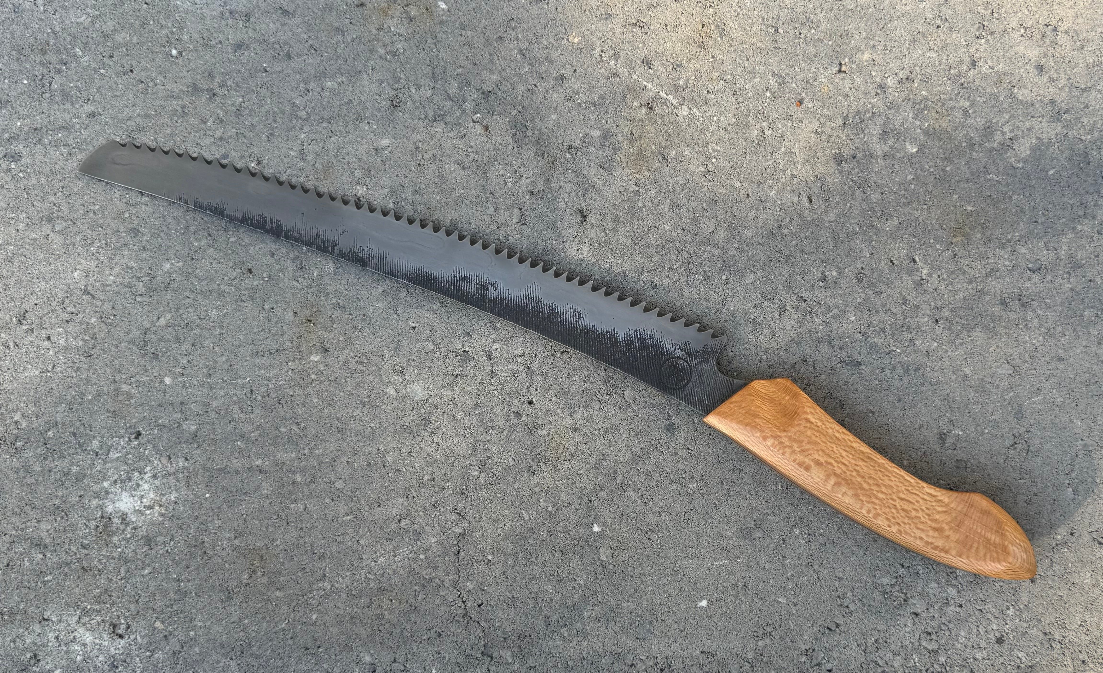 10" BREAD KNIFE